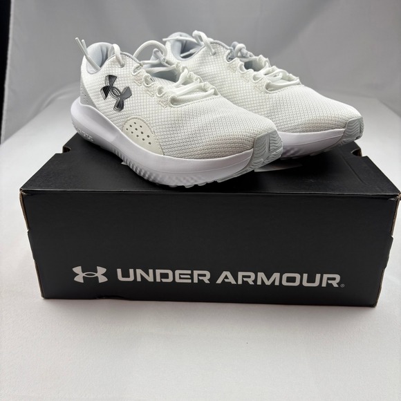 Under Armour Surge 4‎ White Gray Men's 10 Training Running Shoes Lightweight